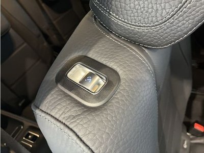 2022 Mercedes-BENZ GLS — миниатюра 17
