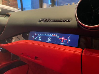 FERRARI F8 TRIBUTO - 5