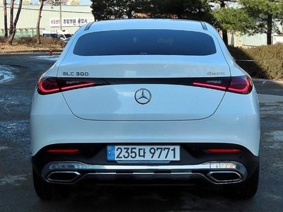 MERCEDES-BENZ GLC - 4