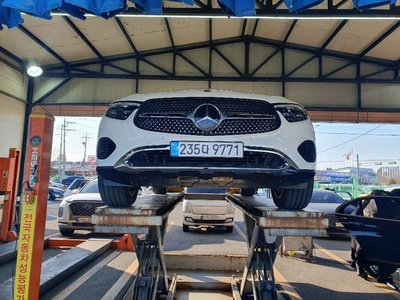 MERCEDES-BENZ GLC - 1