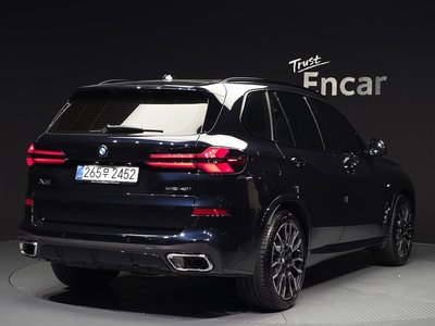 2025 BMW X5 thumbnail 4