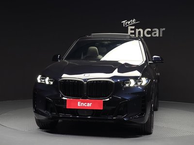 2025 BMW X5 thumbnail 2