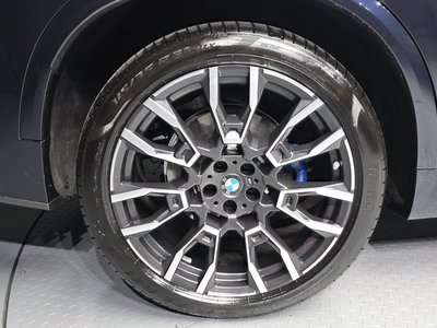 2025 BMW X5 thumbnail 6