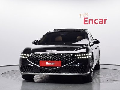 صورة 2 لـ 2022 Genesis G90 (RS4)