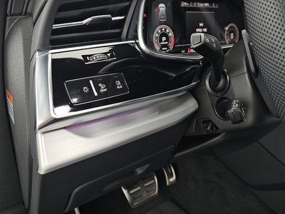 2025 AUDI Q8 thumbnail 37