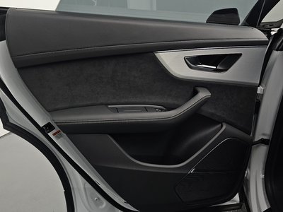 2025 AUDI Q8 thumbnail 15