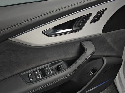 2025 AUDI Q8 thumbnail 34