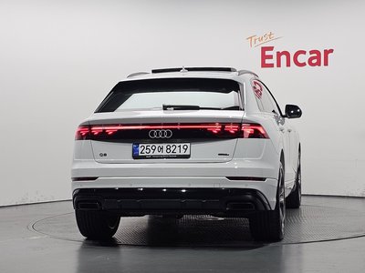 2025 AUDI Q8 — фото 3