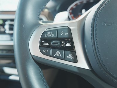 2025 BMW X4 — миниатюра 25