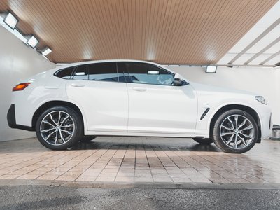 2025 BMW X4 — фото 9
