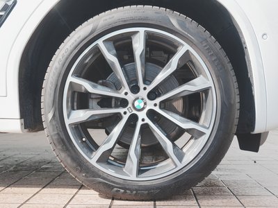 2025 BMW X4 — миниатюра 57