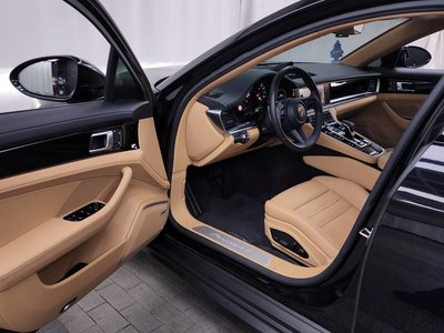 PORSCHE PANAMERA - 10