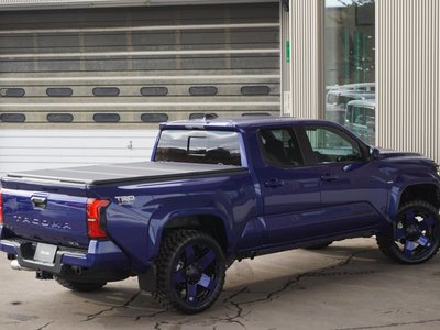 TOYOTA TACOMA - 9