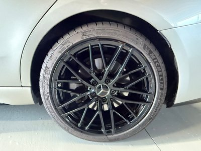2023 Mercedes-BENZ C-CLASS AMG 缩略图 17