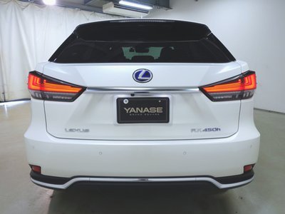 صورة 7 لـ 2022 Lexus RX