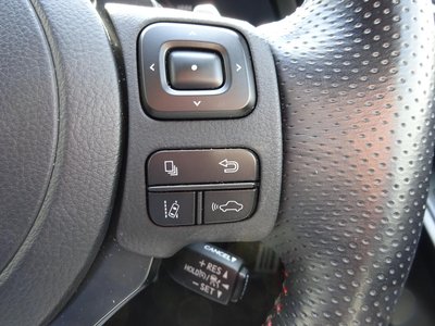صورة مصغرة 34 لـ 2022 Lexus IS