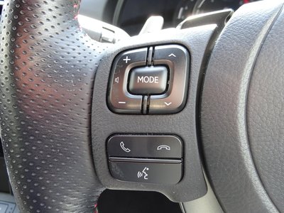 صورة مصغرة 36 لـ 2022 Lexus IS
