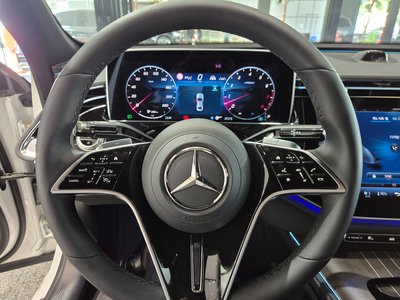 2025 Mercedes-BENZ E-CLASS — миниатюра 12
