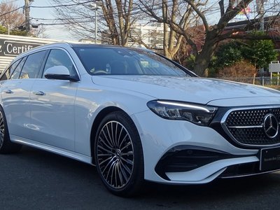 MERCEDES-BENZ E-CLASS - 3