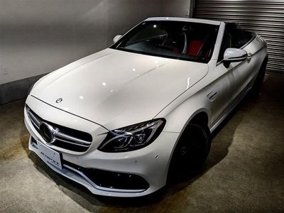 2017 Mercedes-BENZ C-CLASS photo 1