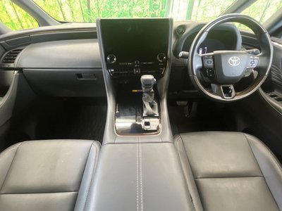 TOYOTA ALPHARD - 2