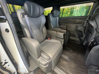 TOYOTA ALPHARD - 10