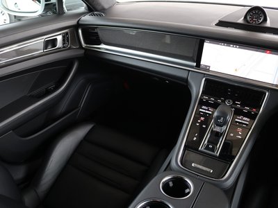 2018 Porsche PANAMERA — миниатюра 51