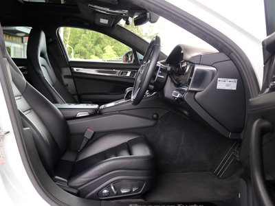2018 Porsche PANAMERA — миниатюра 47
