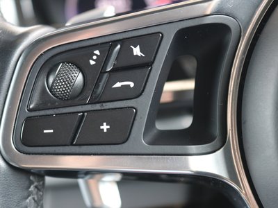 2018 Porsche PANAMERA — миниатюра 54