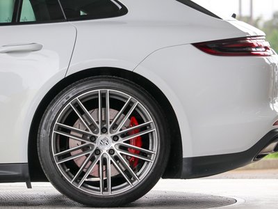 2018 Porsche PANAMERA — миниатюра 27