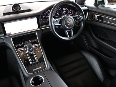 2018 Porsche PANAMERA — миниатюра 50
