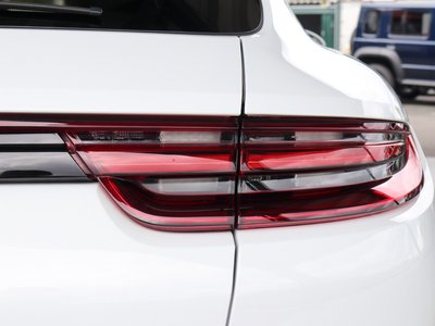 2018 Porsche PANAMERA — миниатюра 45