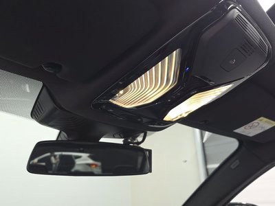 2022 BMW 5 SERIES thumbnail 22