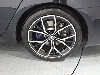 2022 BMW 5 SERIES 照片 8