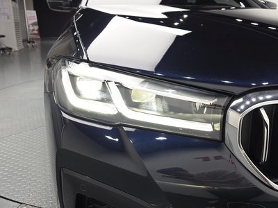 2022 BMW 5 SERIES 照片 9