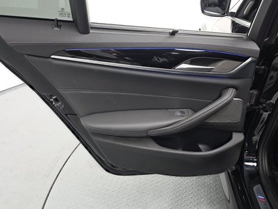 2022 BMW 5 SERIES thumbnail 15