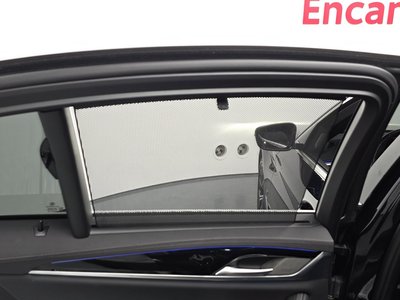 2022 BMW 5 SERIES thumbnail 31