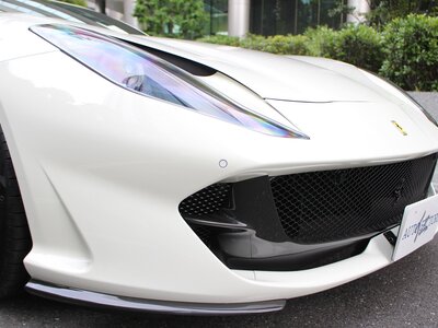 FERRARI 812 - 7