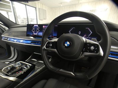BMW 7 SERIES - 7