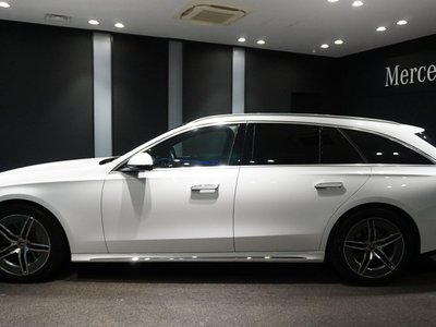 MERCEDES-BENZ E-CLASS - 6