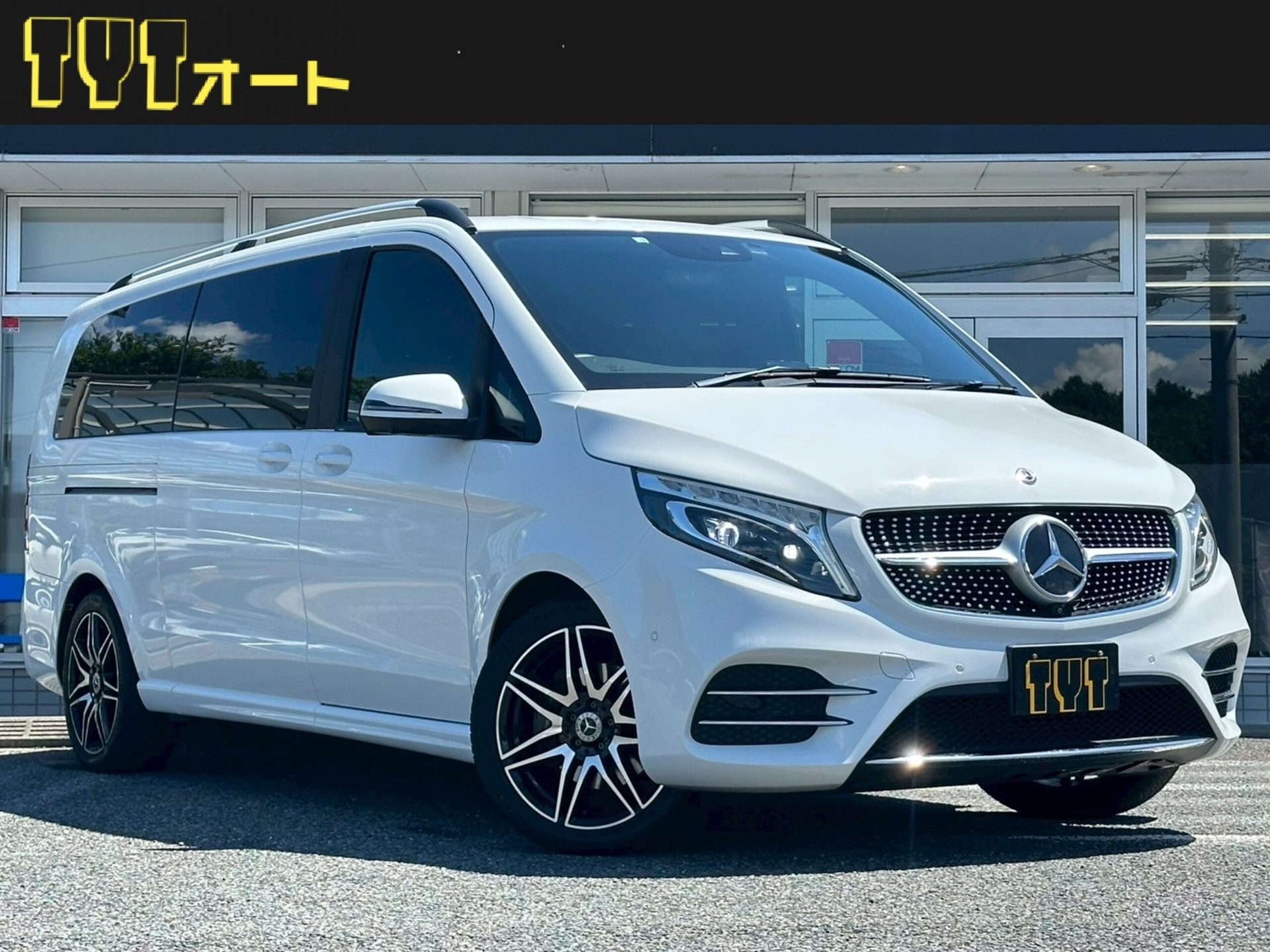 MERCEDES-BENZ V-CLASS - View 1