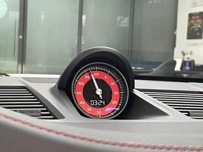 صورة مصغرة 15 لـ 2024 Porsche 911