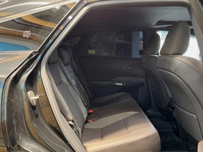 LEXUS RX - 9