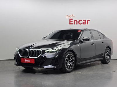BMW 5 SERIES - 1