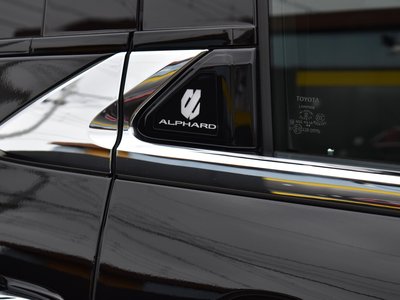 TOYOTA ALPHARD - 10