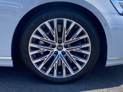 صورة مصغرة 45 لـ 2023 AUDI A8
