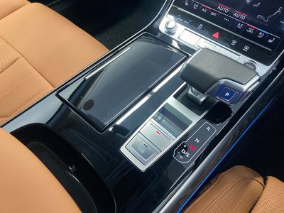 صورة 10 لـ 2023 AUDI A8