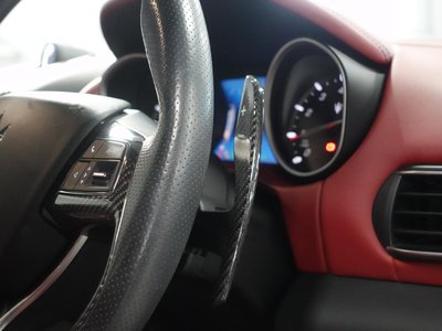 MASERATI LEVANTE - 6