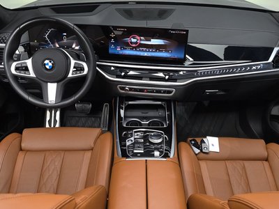 2023 BMW X7 — фото 5