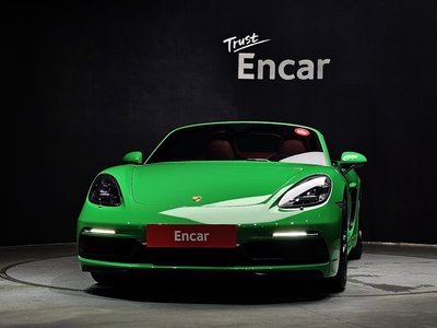 صورة 2 لـ 2023 Porsche 718